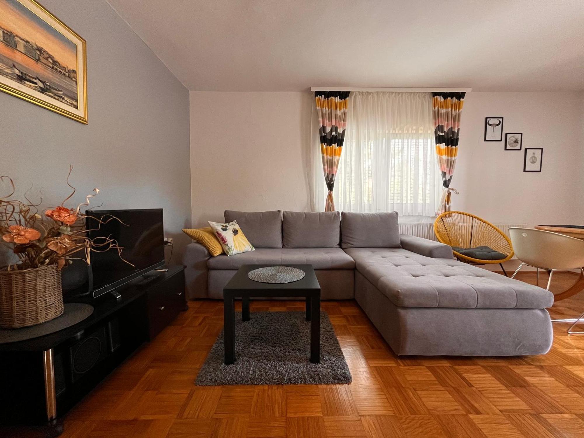 Apartment Gabriela Раковица Екстер'єр фото