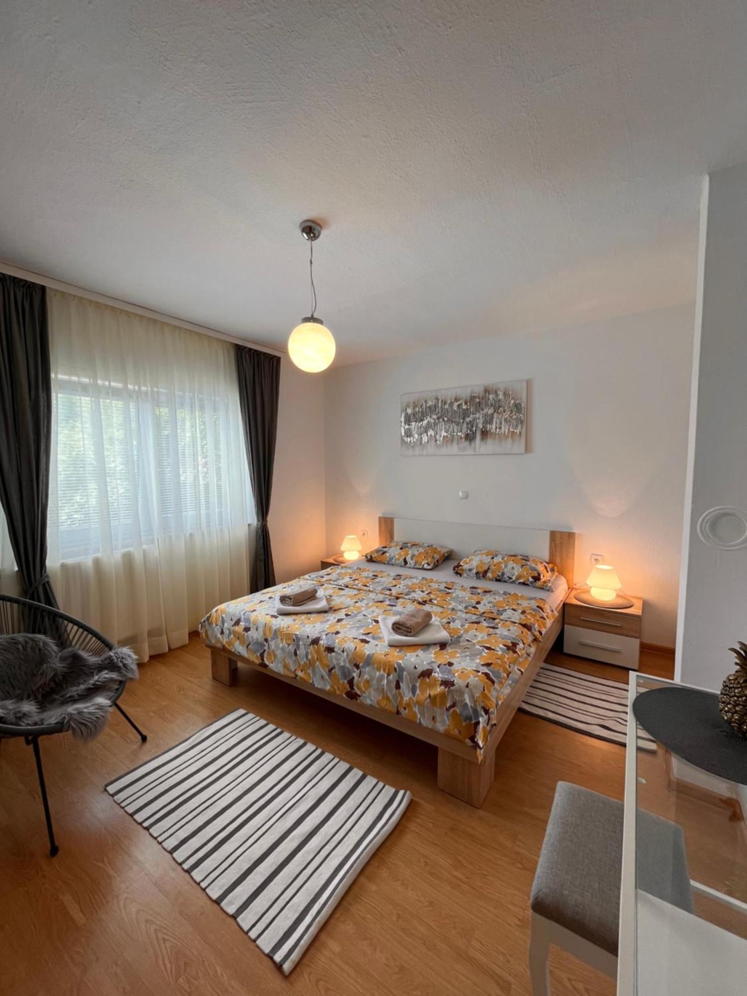 Apartment Gabriela Раковица Екстер'єр фото